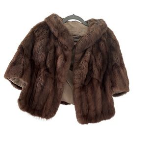 Women’s fur shawl - size S/M